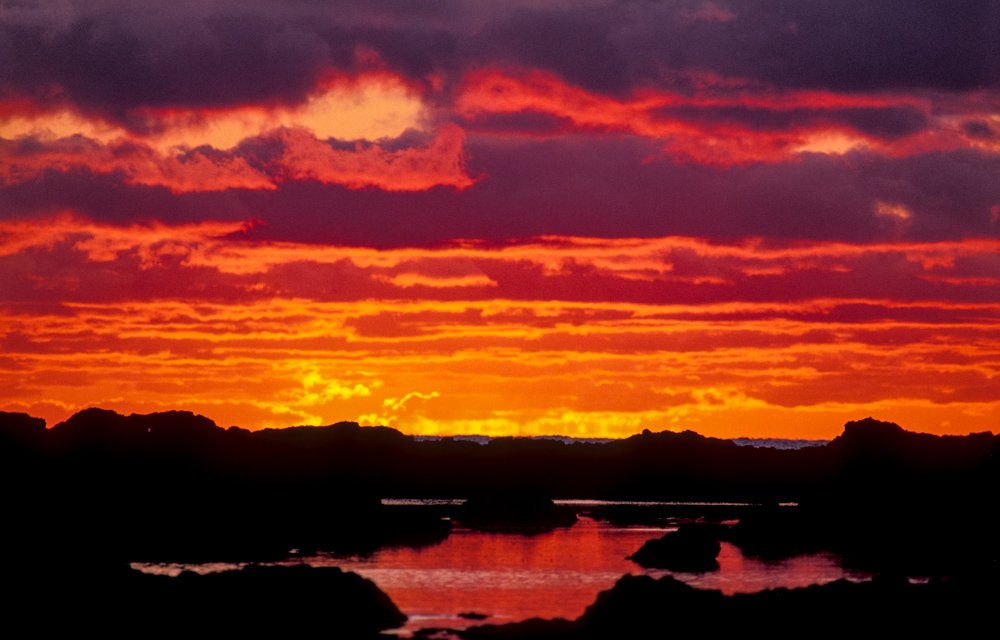 Orange sunset © Kevin Landwer-Johan