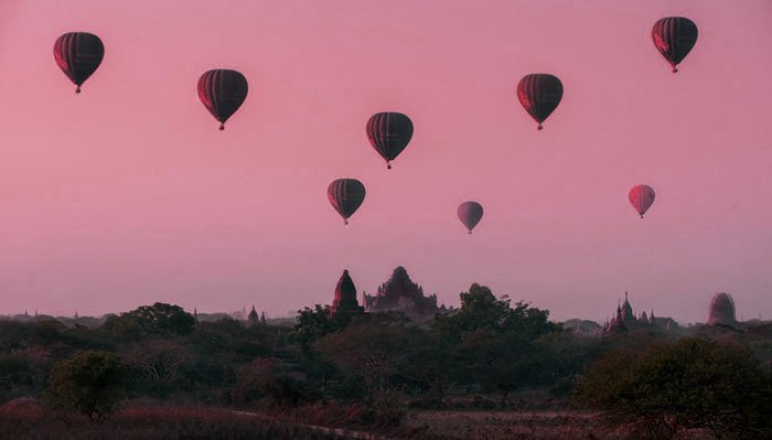 Bagan Hot Air Balloons, Myanmar. photography portfolio