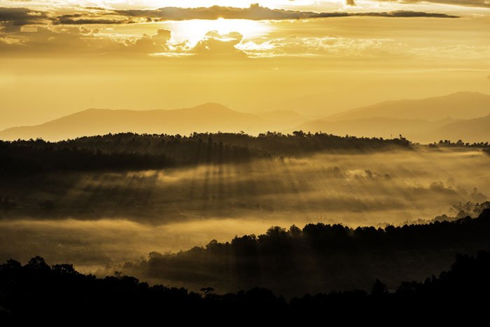 Thai Mountain Sunrise during a custom Chiang Mai Photo Workshop for What makes a good photograph. ©Kevin Landwer-Johan