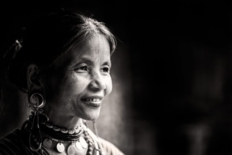 Portfolio of KevinLJ © Kevin Landwer-Johan Kayaw Woman Portrait Thailand