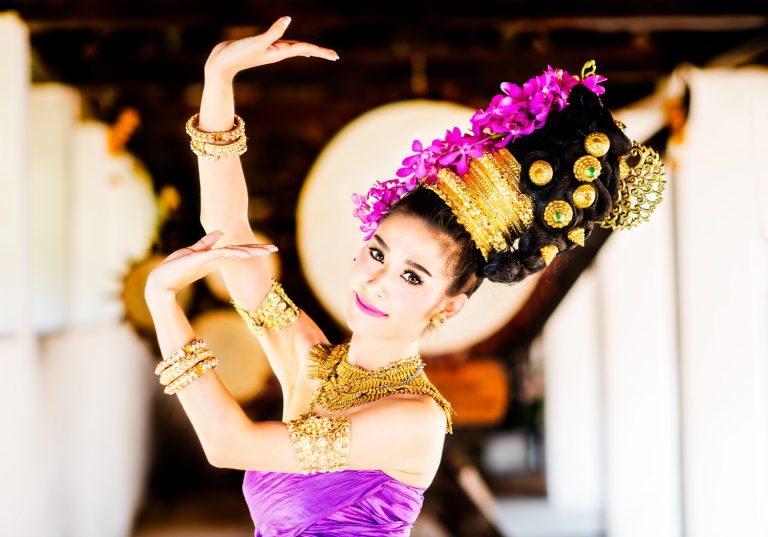 Portfolio of KevinLJ © Kevin Landwer-Johan Thai Dancer in Pink