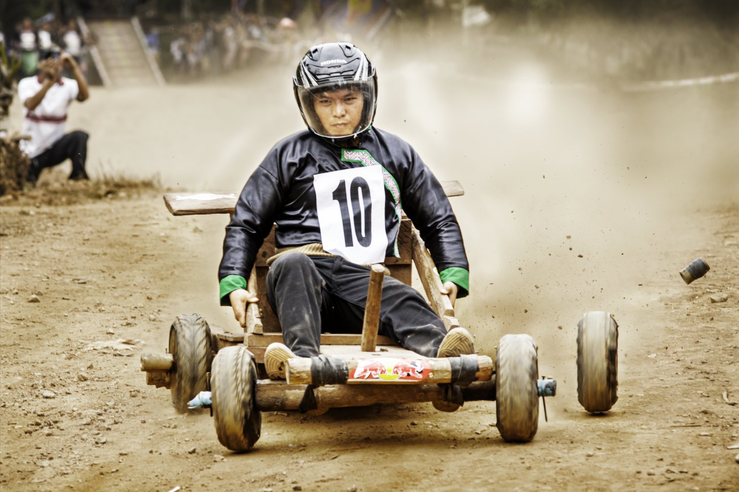 Hmong cart racing