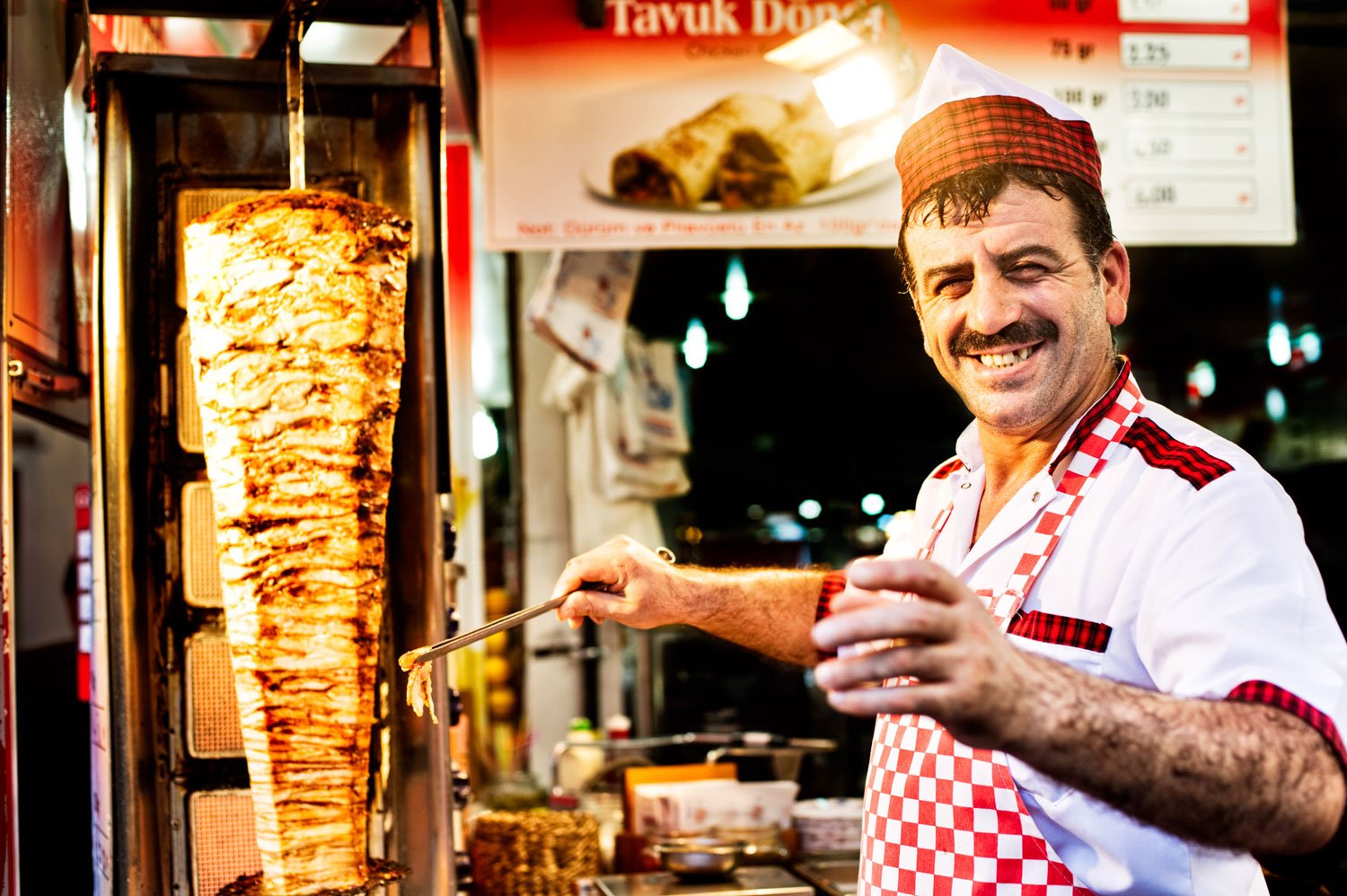 Kebab Chef in Istanbul © Kevin Landwer-Johan